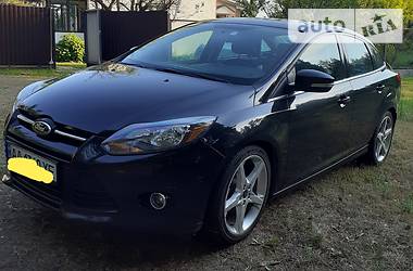 Седан Ford Focus 2014 в 