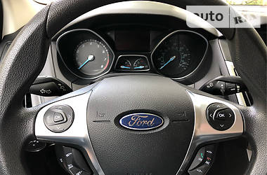 Седан Ford Focus 2013 в 