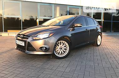 Хэтчбек Ford Focus 2014 в 