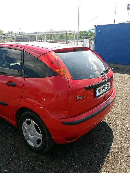 Хэтчбек Ford Focus 2002 в Запорожье