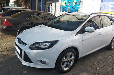 Універсал Ford Focus 2013 в  Універсал Ford Focus 2013 в