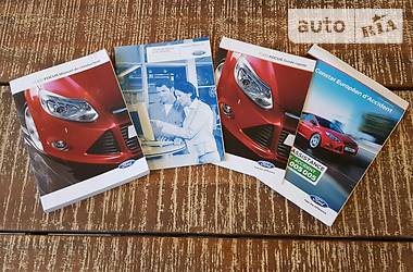 Хетчбек Ford Focus 2012 в 