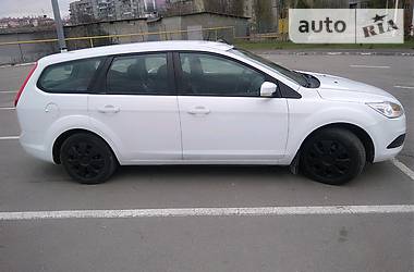 Універсал Ford Focus 2010 в Івано-Франківську