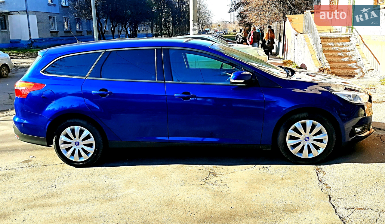 2017 Ford Focus - мініатюра 5