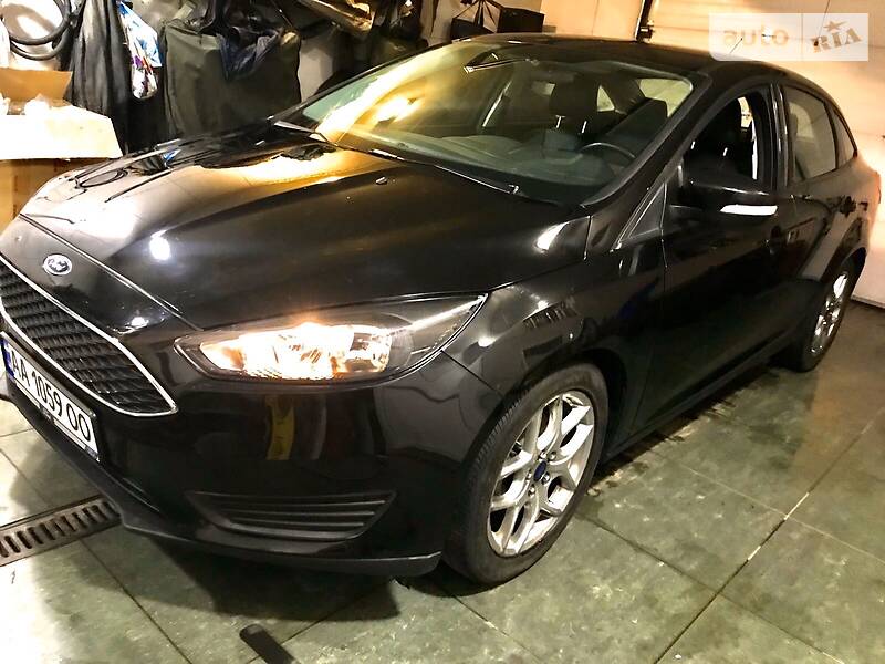 Седан Ford Focus 2015 в Києві
