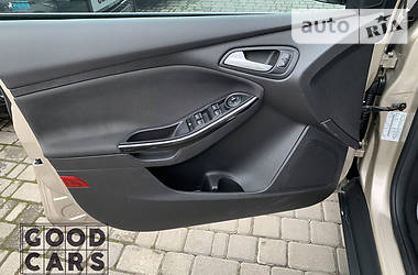 Седан Ford Focus 2017 в 