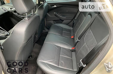 Седан Ford Focus 2017 в 