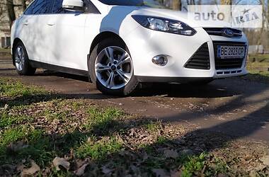 Седан Ford Focus 2011 в 
