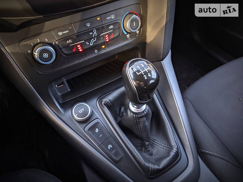 Універсал Ford Focus 2015 в Львові фото 19 Універсал Ford Focus 2015 в Львові
