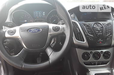 Універсал Ford Focus 2011 в 