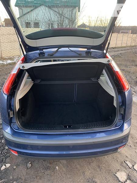 Хэтчбек Ford Focus 2006 в Харькове