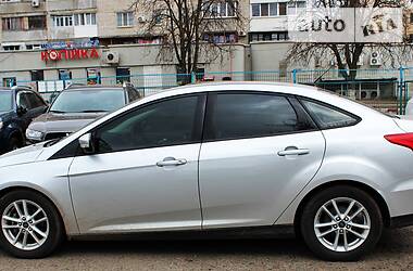 Седан Ford Focus 2015 в 