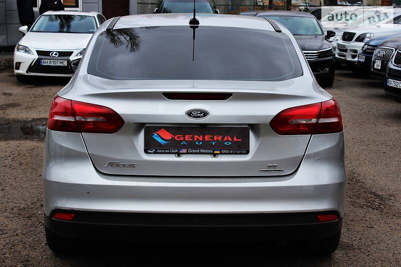 Седан Ford Focus 2015 в Одесі