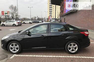 Седан Ford Focus 2013 в 