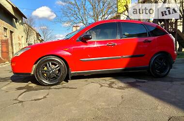 Хетчбек Ford Focus 1998 в 