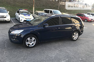 Универсал Ford Focus 2010 в Киеве