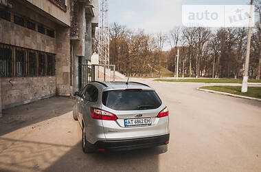 Універсал Ford Focus 2011 в 
