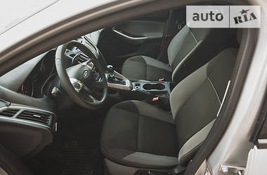 Універсал Ford Focus 2011 в 
