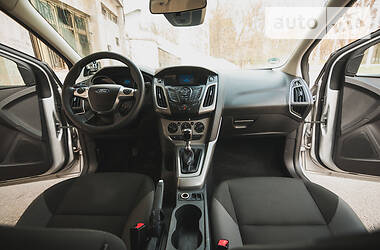 Універсал Ford Focus 2011 в 