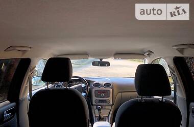 Универсал Ford Focus 2010 в 