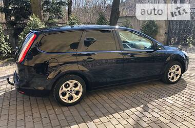 Универсал Ford Focus 2010 в 