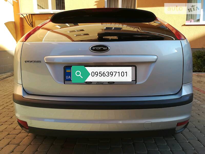 Хэтчбек Ford Focus 2007 в Мукачево