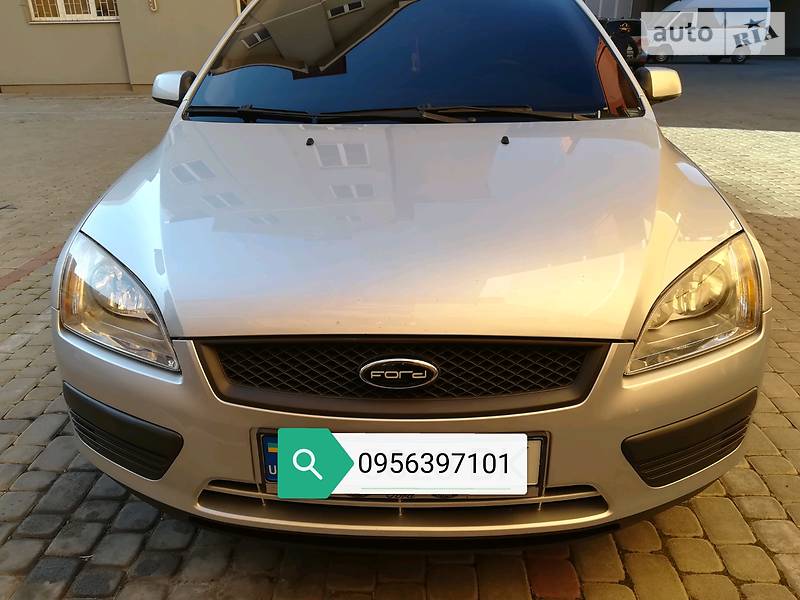 Хэтчбек Ford Focus 2007 в Мукачево