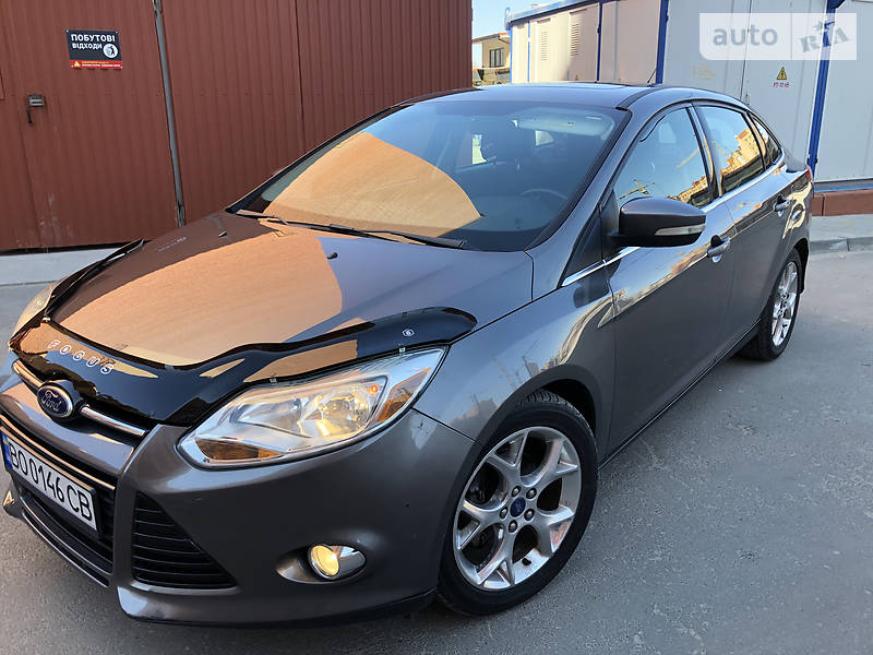 Седан Ford Focus 2011 в 