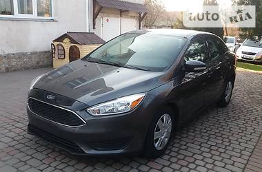 Седан Ford Focus 2015 в 
