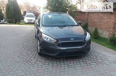 Седан Ford Focus 2015 в 