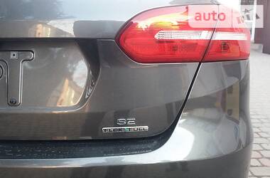 Седан Ford Focus 2015 в 