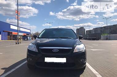 Седан Ford Focus 2010 в Сумах