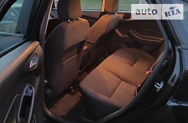 Седан Ford Focus 2017 в 