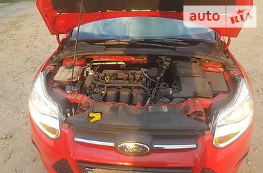 Хетчбек Ford Focus 2014 в 