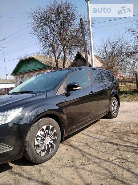 Універсал Ford Focus 2010 в 