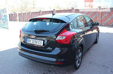 Хэтчбек Ford Focus 2014 в Ровно