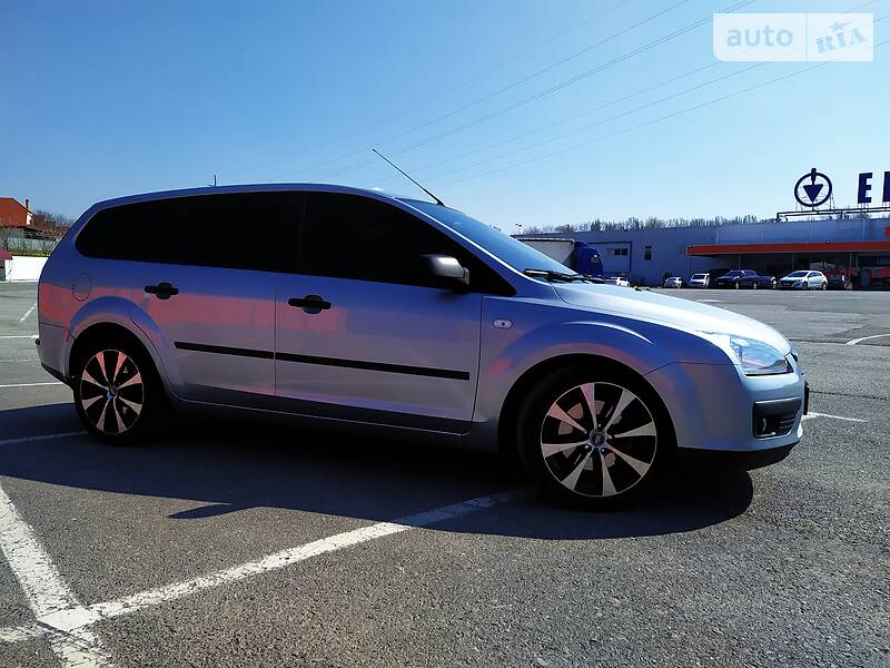 Універсал Ford Focus 2004 в Ужгороді