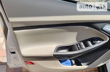Седан Ford Focus 2016 в 
