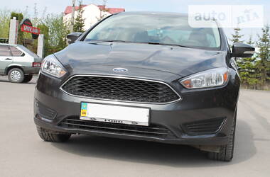 Седан Ford Focus 2017 в 