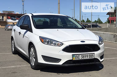 Седан Ford Focus 2015 в 