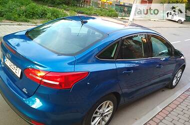 Седан Ford Focus 2018 в 