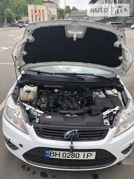 Хэтчбек Ford Focus 2011 в Киеве