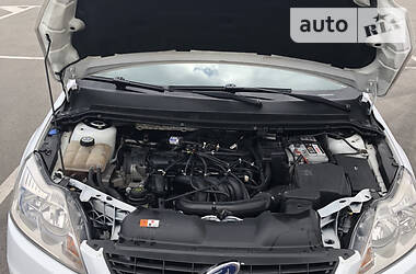 Хетчбек Ford Focus 2011 в 