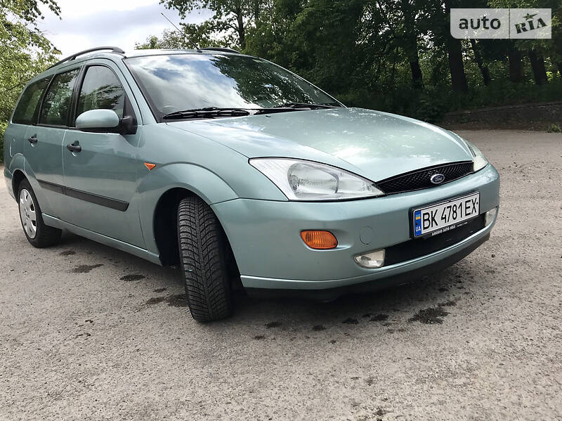 Универсал Ford Focus 2000 в Ровно