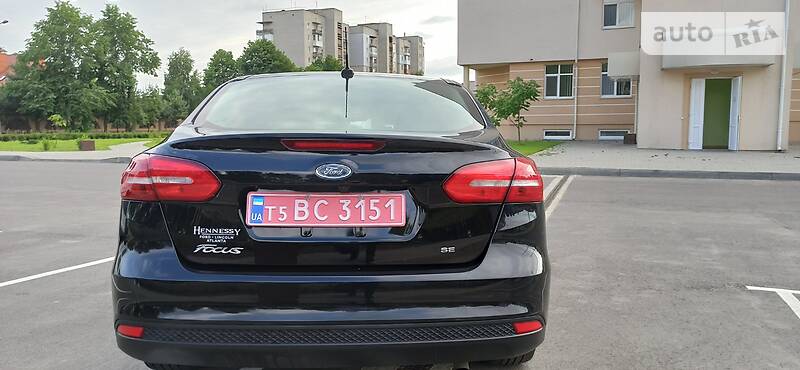 Седан Ford Focus 2017 в Луцке