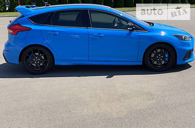 Хетчбек Ford Focus 2016 в 