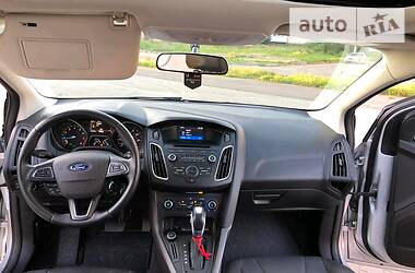 Седан Ford Focus 2015 в Стрые