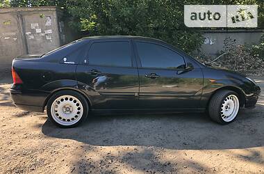Седан Ford Focus 2003 в 