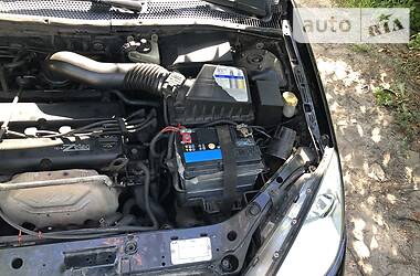 Седан Ford Focus 2003 в 