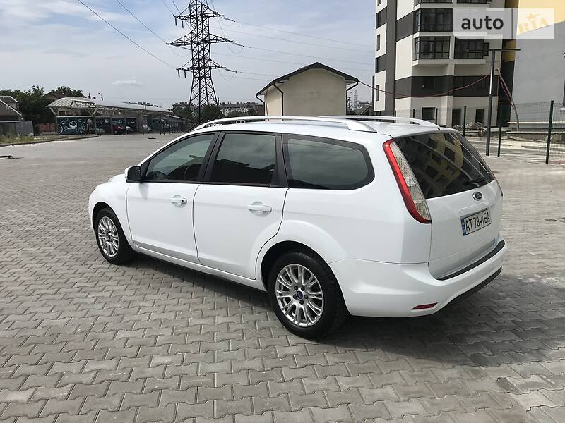 Універсал Ford Focus 2010 в Івано-Франківську